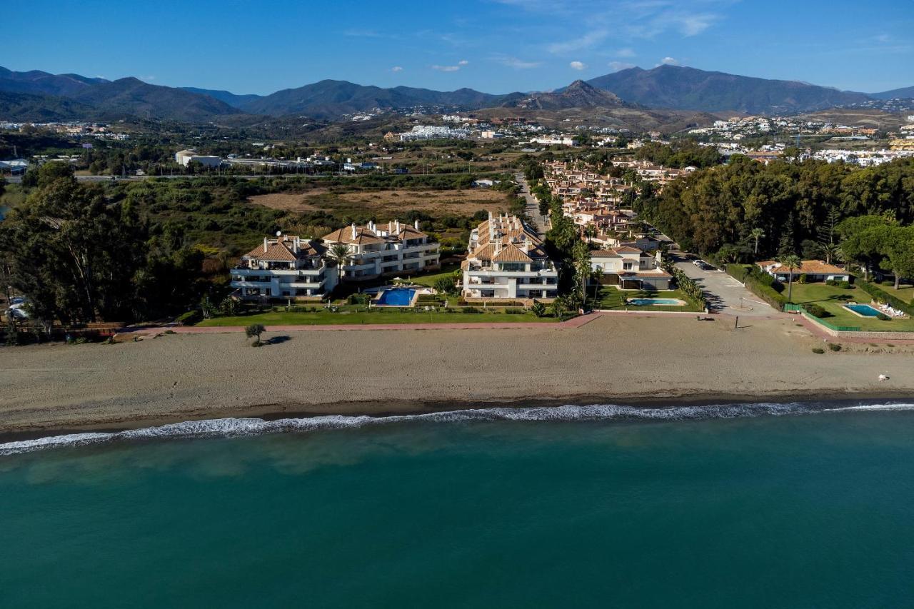 Appt 401-3-Bed-Heaven Beach-Paseo-All Year Heated Pool-Free Bikes Estepona Exterior foto