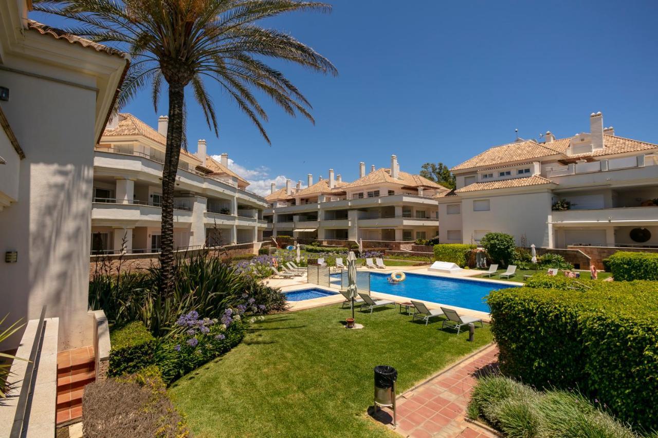 Appt 401-3-Bed-Heaven Beach-Paseo-All Year Heated Pool-Free Bikes Estepona Exterior foto