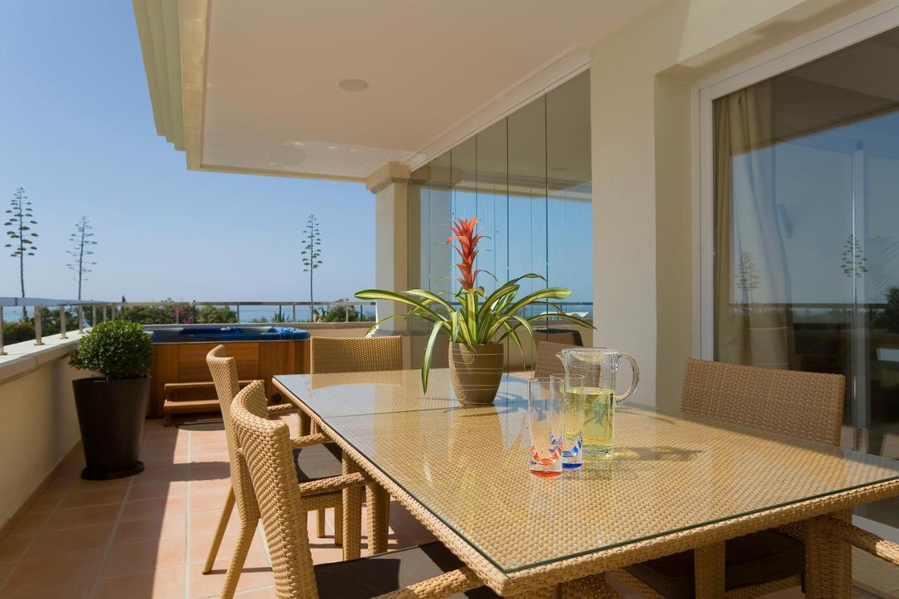 Appt 401-3-Bed-Heaven Beach-Paseo-All Year Heated Pool-Free Bikes Estepona Exterior foto