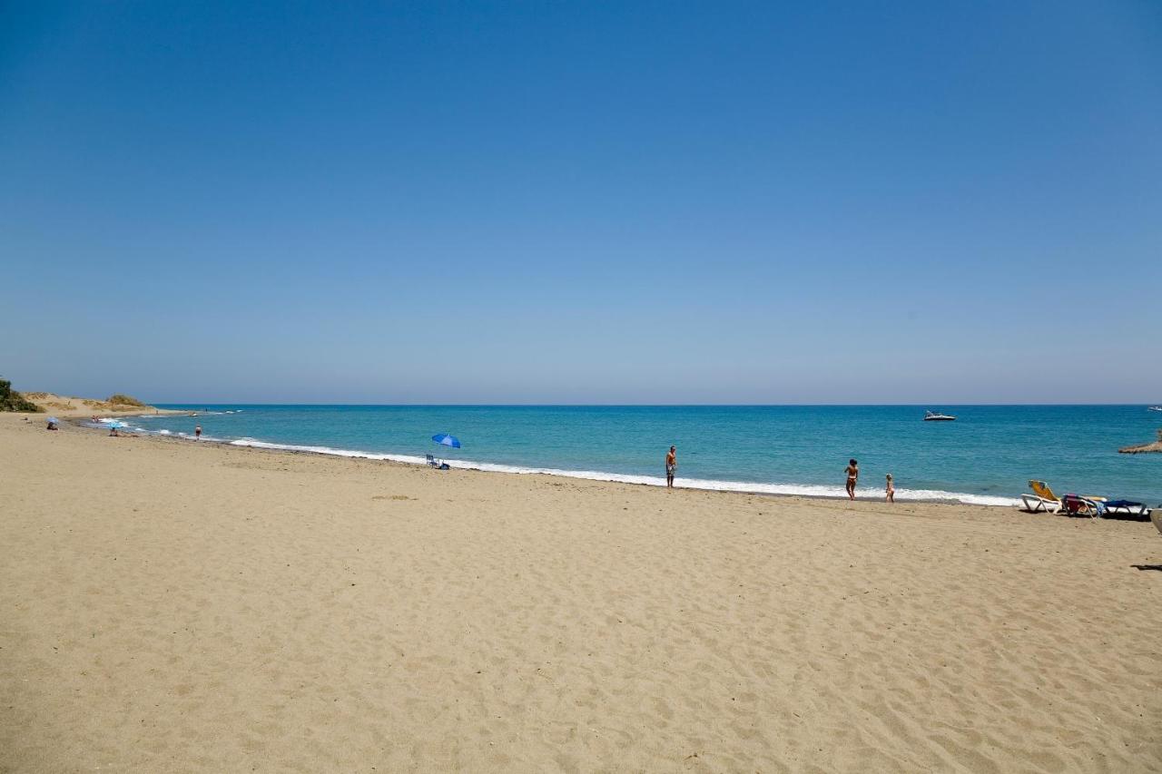 Appt 401-3-Bed-Heaven Beach-Paseo-All Year Heated Pool-Free Bikes Estepona Exterior foto