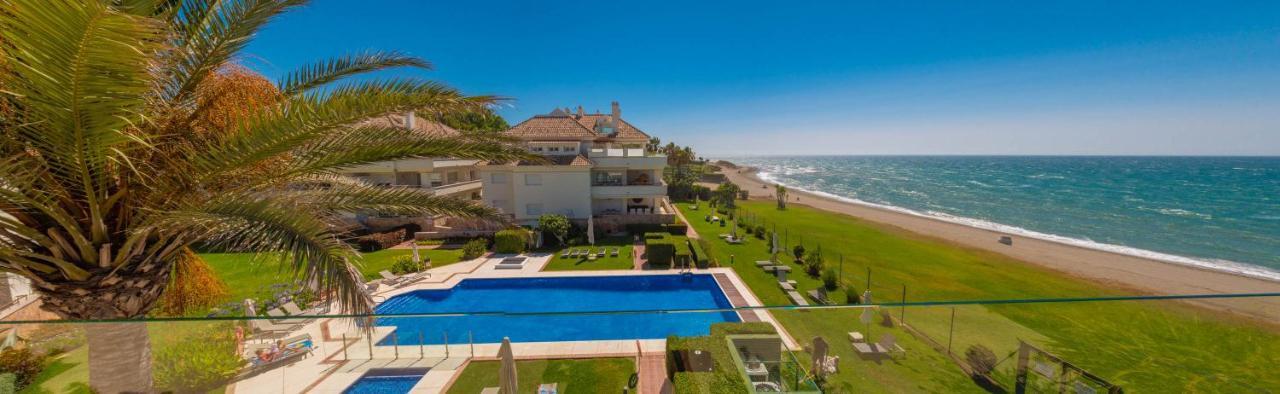 Appt 401-3-Bed-Heaven Beach-Paseo-All Year Heated Pool-Free Bikes Estepona Exterior foto